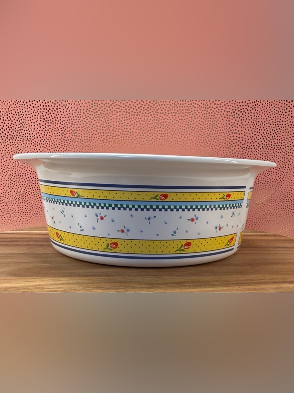 Vintage Corningware White Ceramic Mille Fleur 1.5 Qt casserole dish
